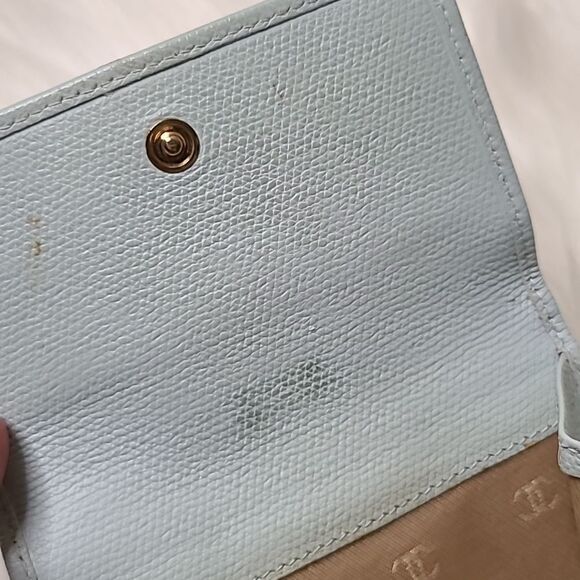 💯 Authentic Chanel Short Wallet 🍀 - Picture 11 of 15